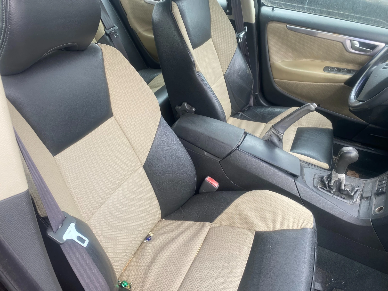 Volvo S60 2.4i Газ Italy, снимка 5 - Автомобили и джипове - 53870655