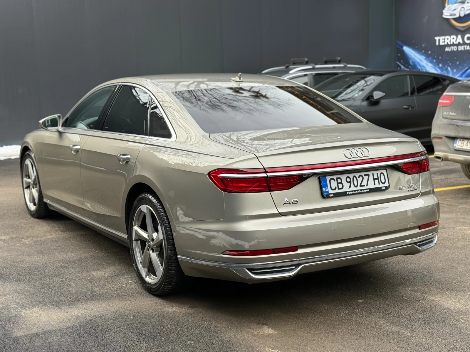 Audi A8 55TFSI/Сервизна История/Head up/Matrix/Quattro, снимка 4 - Автомобили и джипове - 54029375