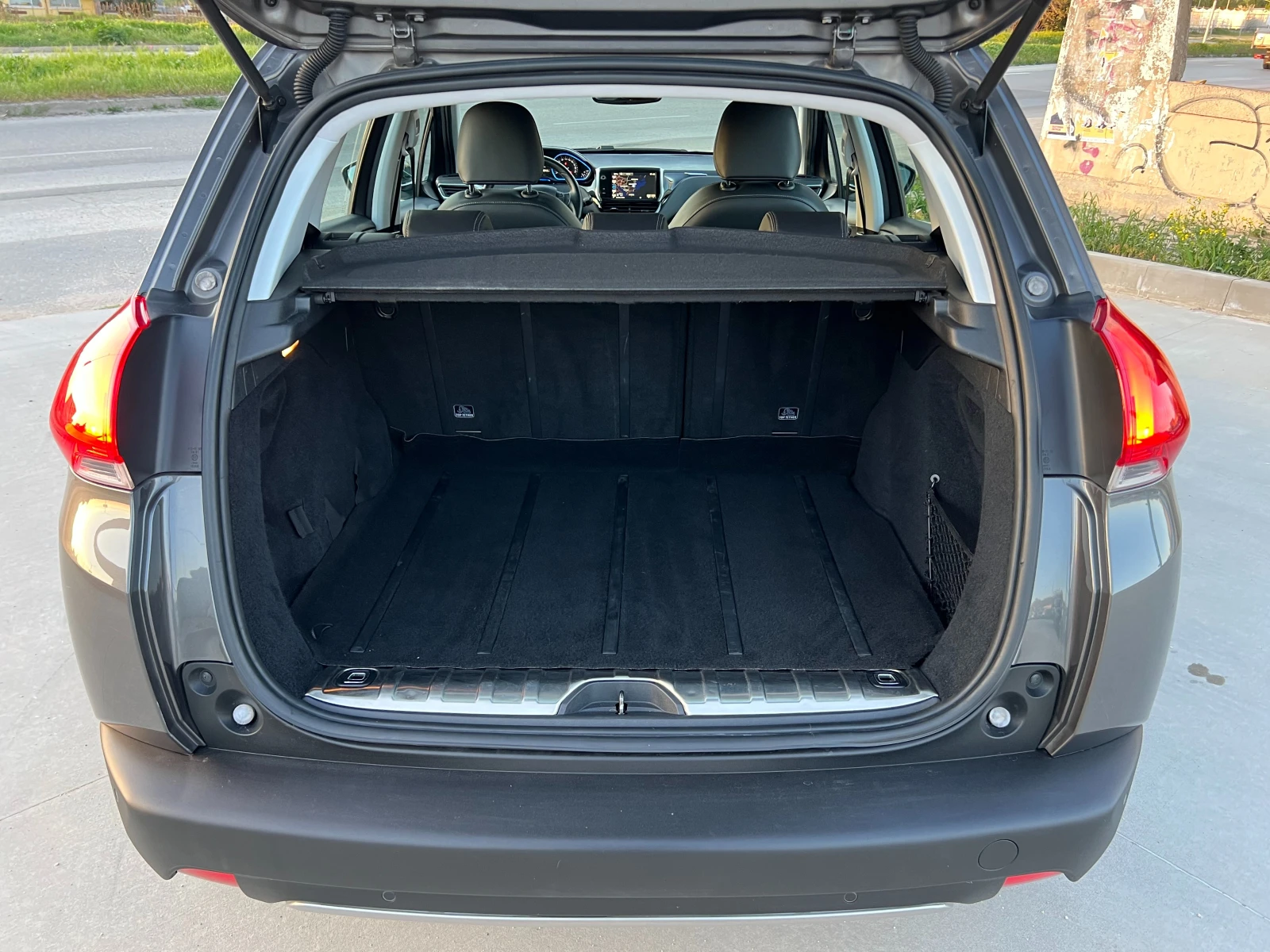 Peugeot 2008 1.6-еHDi-114к.с-169, 000км, снимка 14 - Автомобили и джипове - 54322331