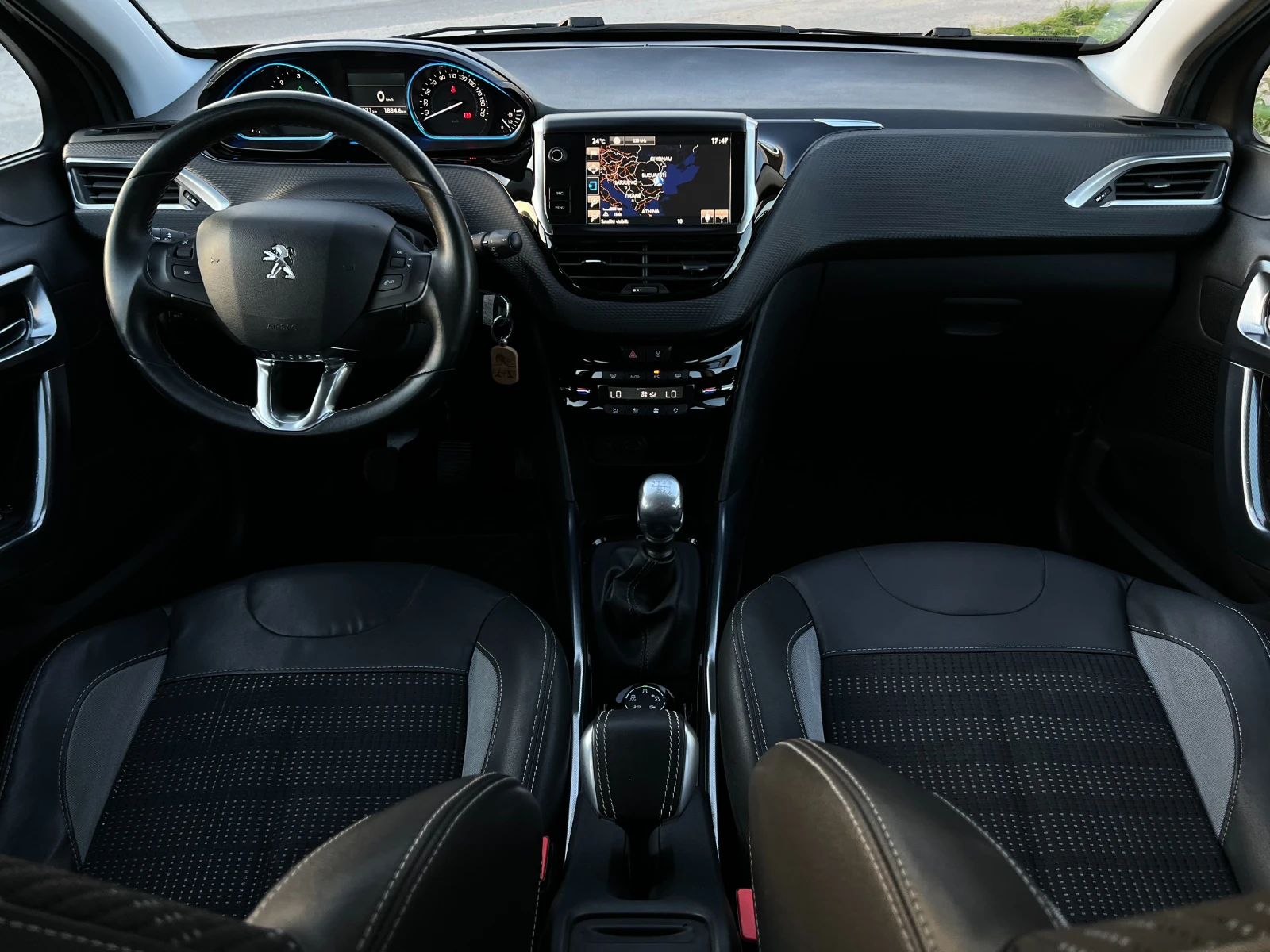 Peugeot 2008 1.6-еHDi-114к.с-169, 000км, снимка 10 - Автомобили и джипове - 54322331