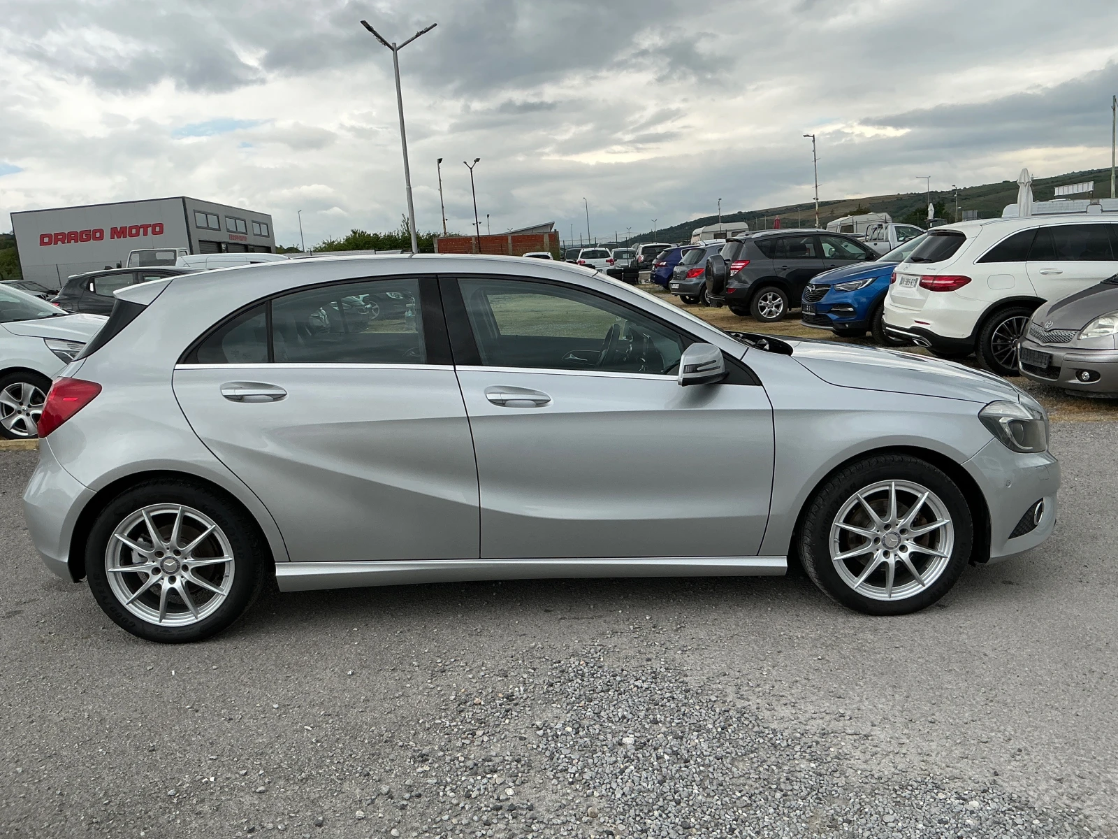Mercedes-Benz A 180 CDI, снимка 15 - Автомобили и джипове - 54642392