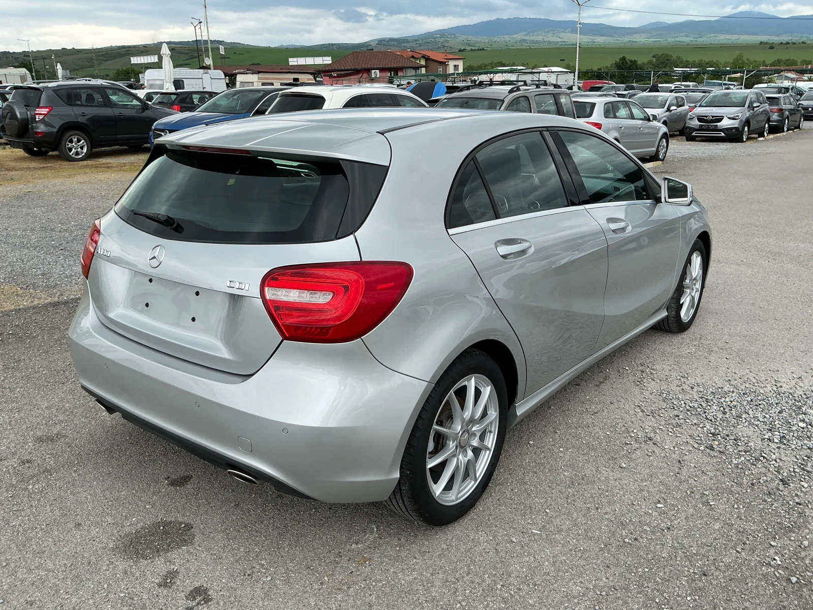 Mercedes-Benz A 180 CDI, снимка 6 - Автомобили и джипове - 54642392