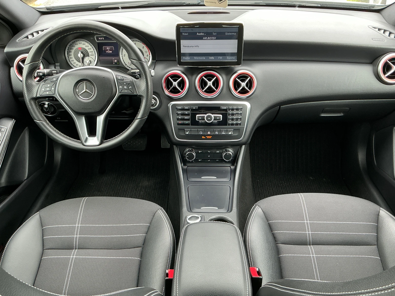 Mercedes-Benz A 180 CDI, снимка 10 - Автомобили и джипове - 54642392