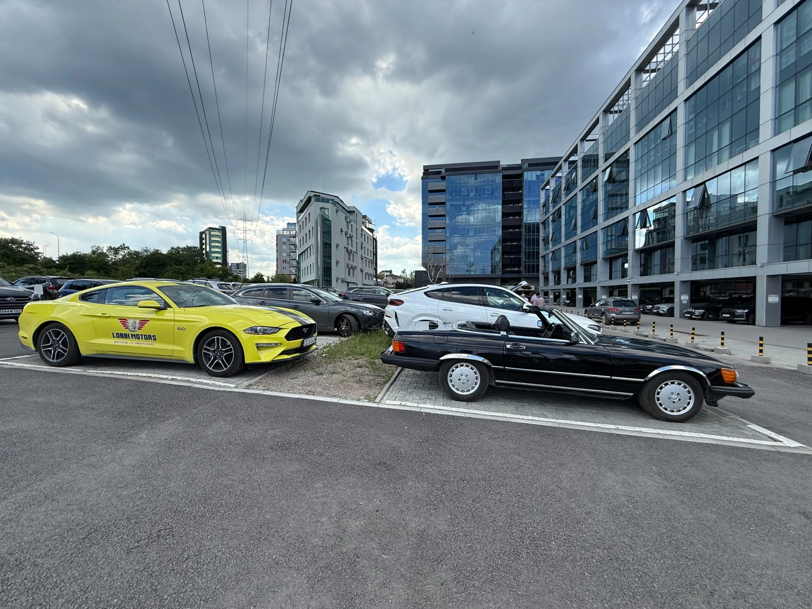 Mercedes-Benz SL SL560 ORIGINAL ОБСЛУЖЕН АВТОКАСКО ЗА КОЛЕКЦИЯ, снимка 15 - Автомобили и джипове - 54782705