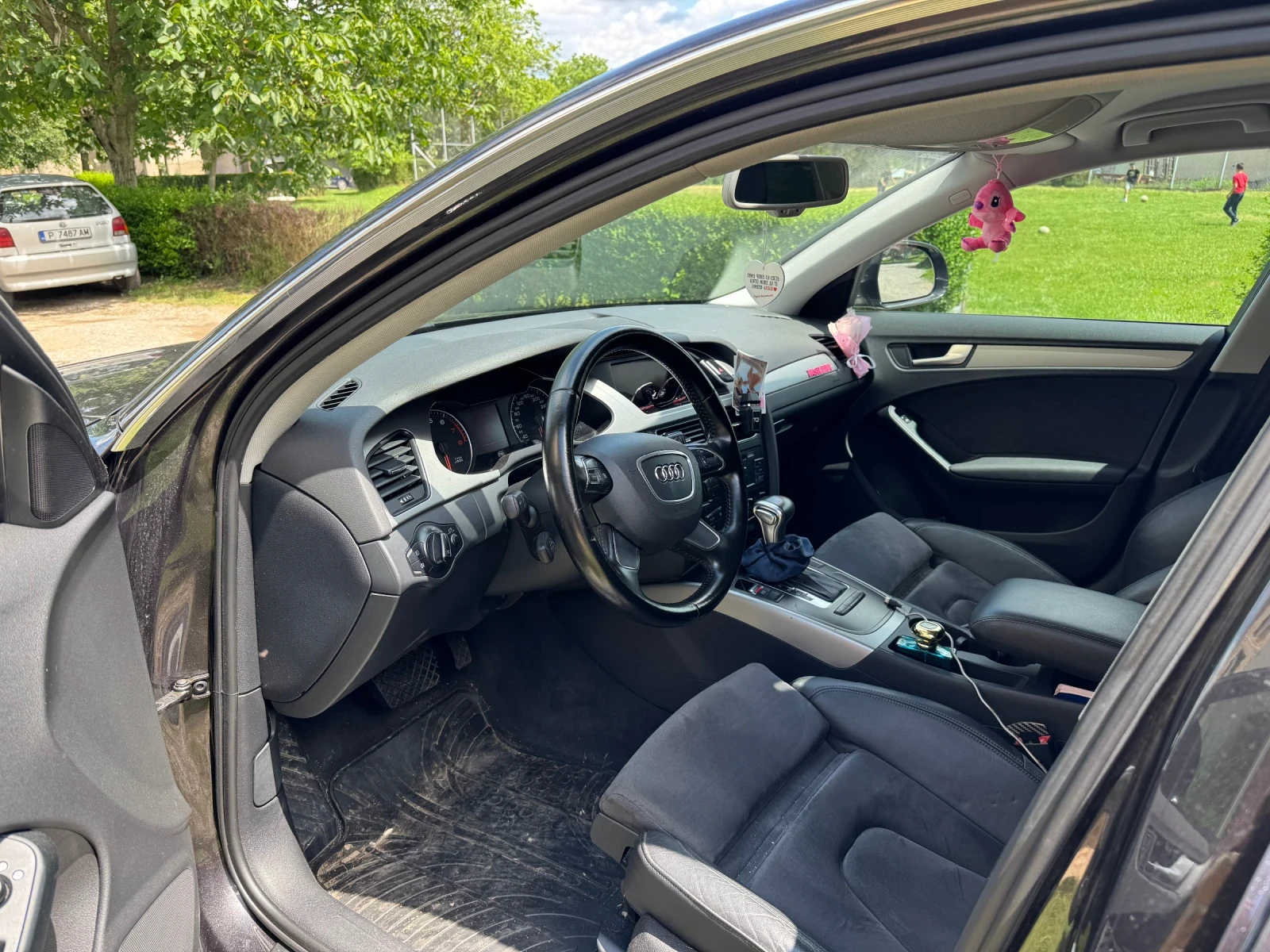 Audi A4 1.8TFSI-160к.с- Подгрев!Парктроници!Темпомат, снимка 8 - Автомобили и джипове - 54892544