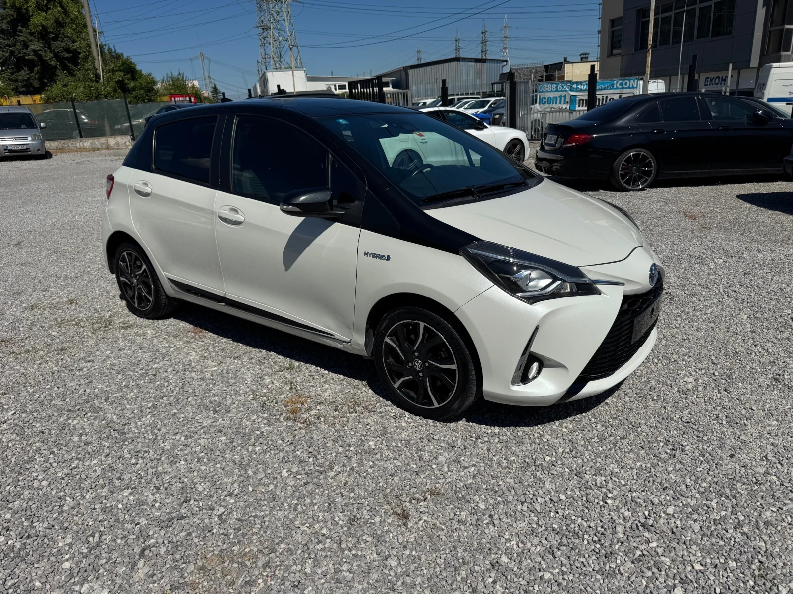 Toyota Yaris 1.5 Hybrid 101hp* NAVI* КАМЕРА* ДИСТРОНИК* LED* , снимка 13 - Автомобили и джипове - 55276087