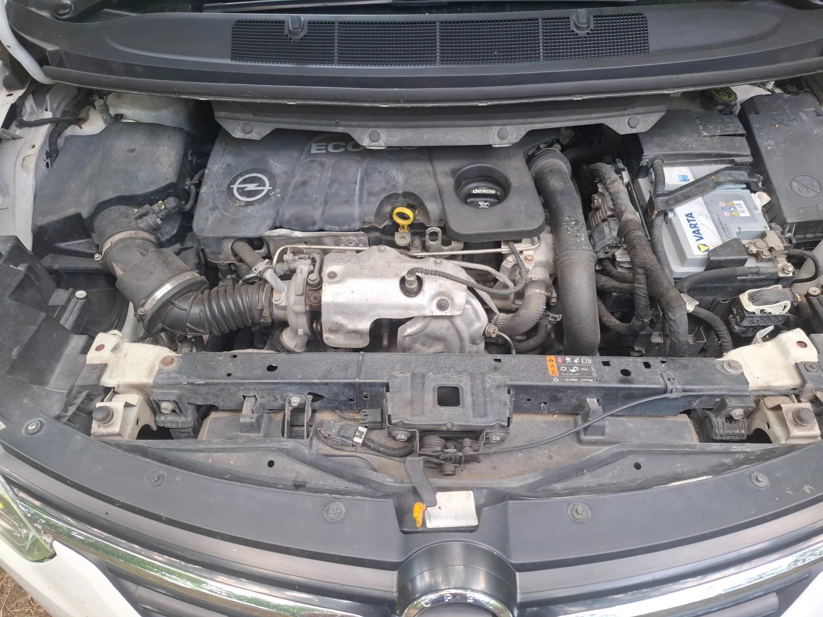 Opel Zafira C 1.6 CDTI-134к.с., снимка 16 - Автомобили и джипове - 55340405