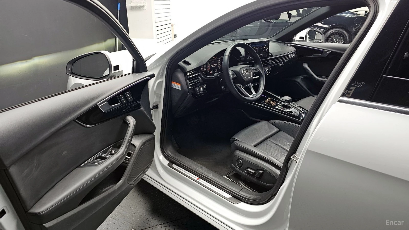 Audi A4 45TFSI* QUATTRO* �������* ���������* �������* HUD* | Mobile.bg � ����������� 9