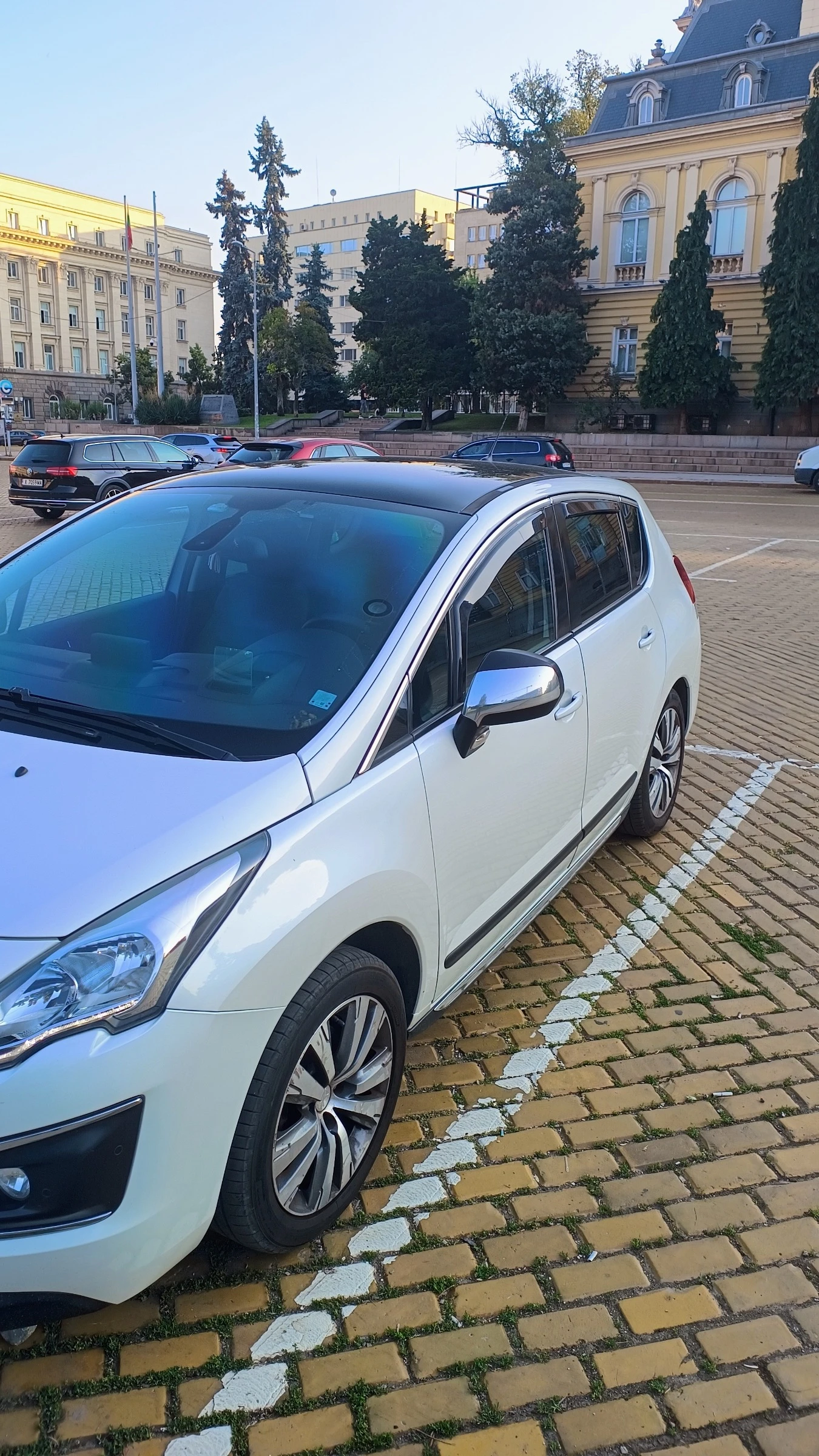 Peugeot 3008, снимка 3 - Автомобили и джипове - 55621641