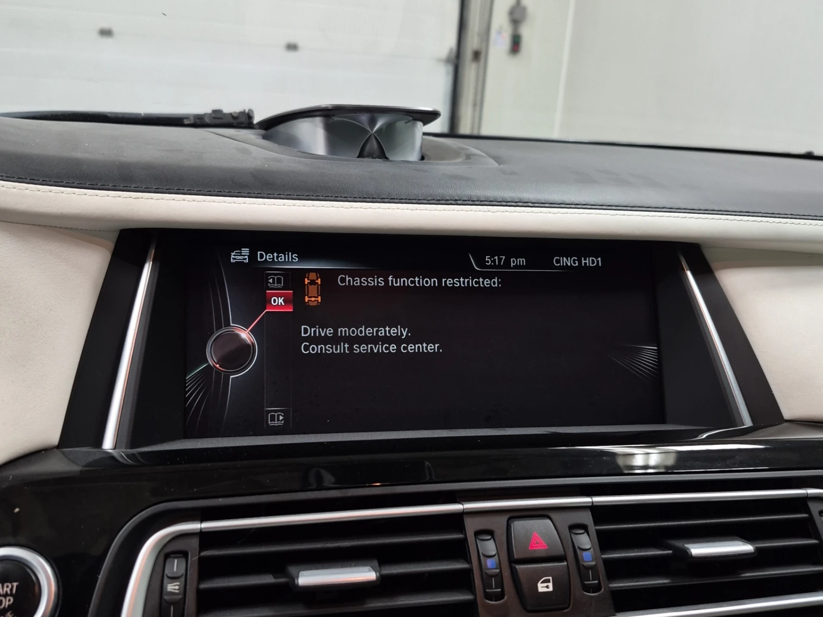 BMW 750 XDRIVE / АВТОКРЕДИТ, снимка 14 - Автомобили и джипове - 55964011
