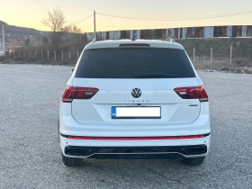 Обява за продажба на VW Tiguan All Space 2.0 TSI/4-Motion/R-LINE Black/Panorama ~77 990 лв. - изображение 4