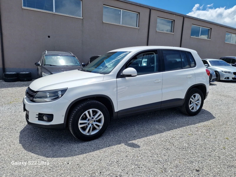 VW Tiguan 2.0Tdi, снимка 2 - Автомобили и джипове - 46353900