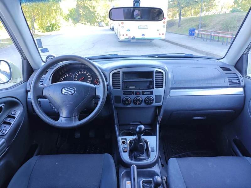 Suzuki Grand vitara 2.5 V6 Газ, снимка 9 - Автомобили и джипове - 48070519