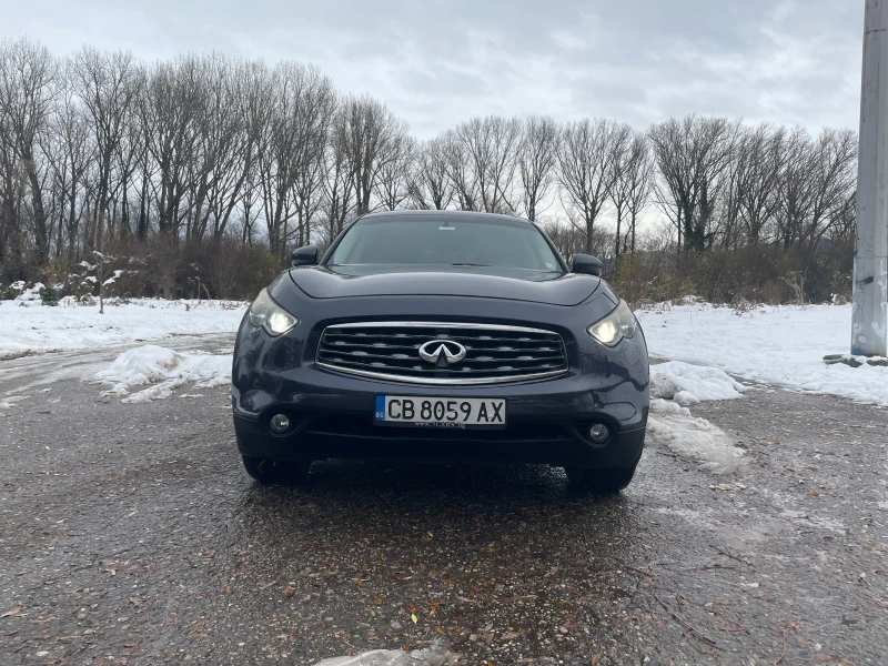 Infiniti Fx 35, снимка 3 - Автомобили и джипове - 48449631