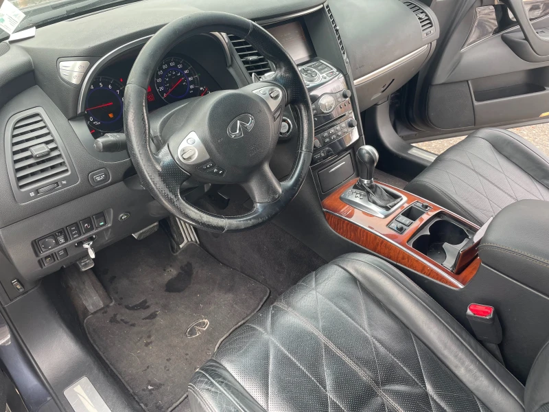 Infiniti Fx 35, снимка 14 - Автомобили и джипове - 48449631