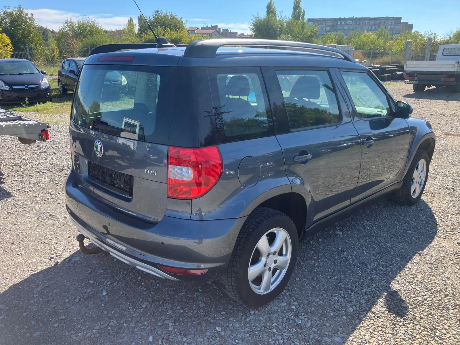 Skoda Yeti 2.0 TDI Comman Reall - изображение 5