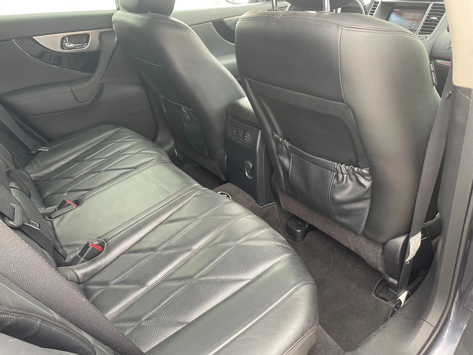 Infiniti Fx 35  - изображение 8