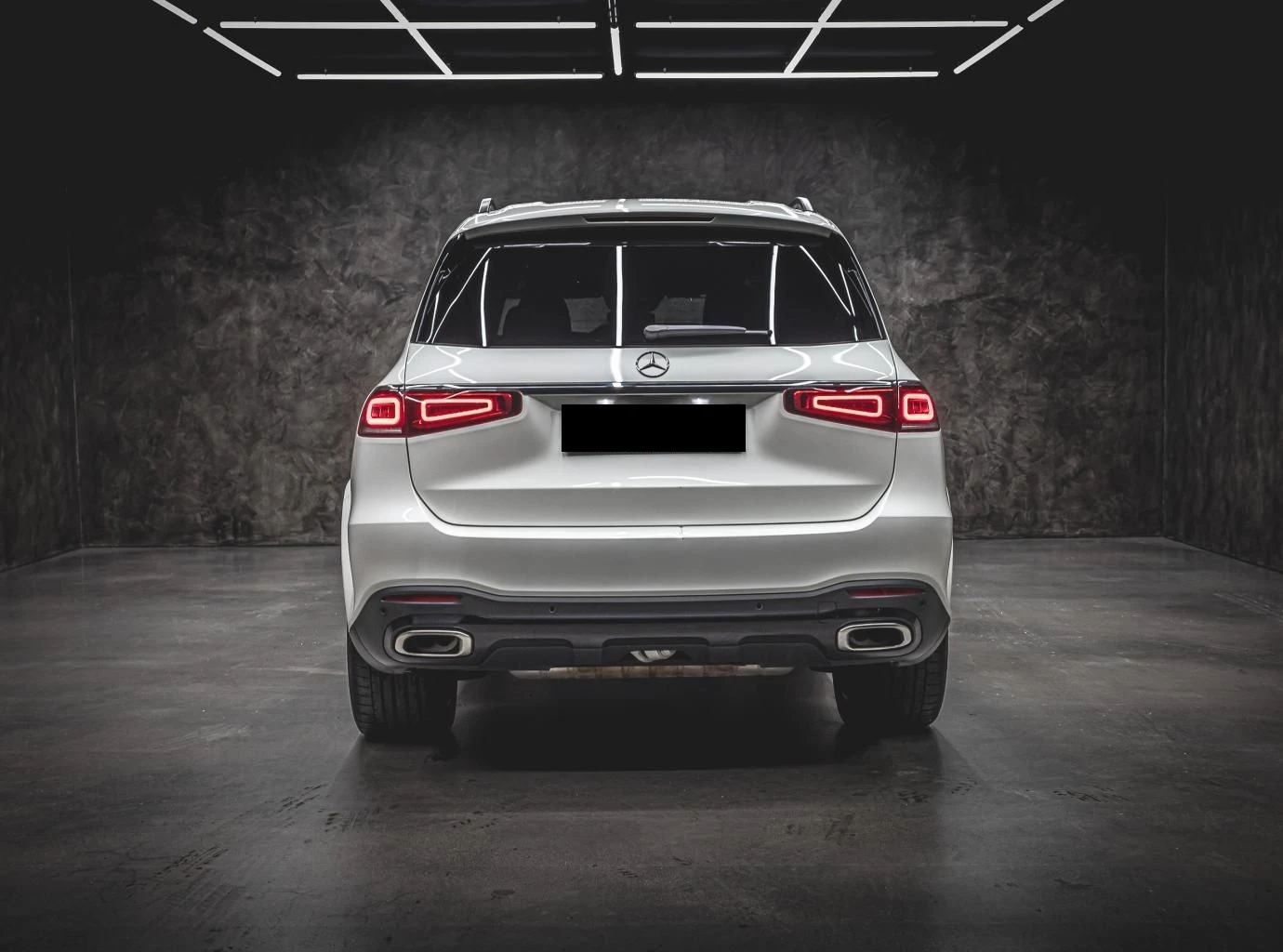 Mercedes-Benz GLS580 * 4M* AMG* NIGHT* PANO* BURM* DISTR*  - изображение 3