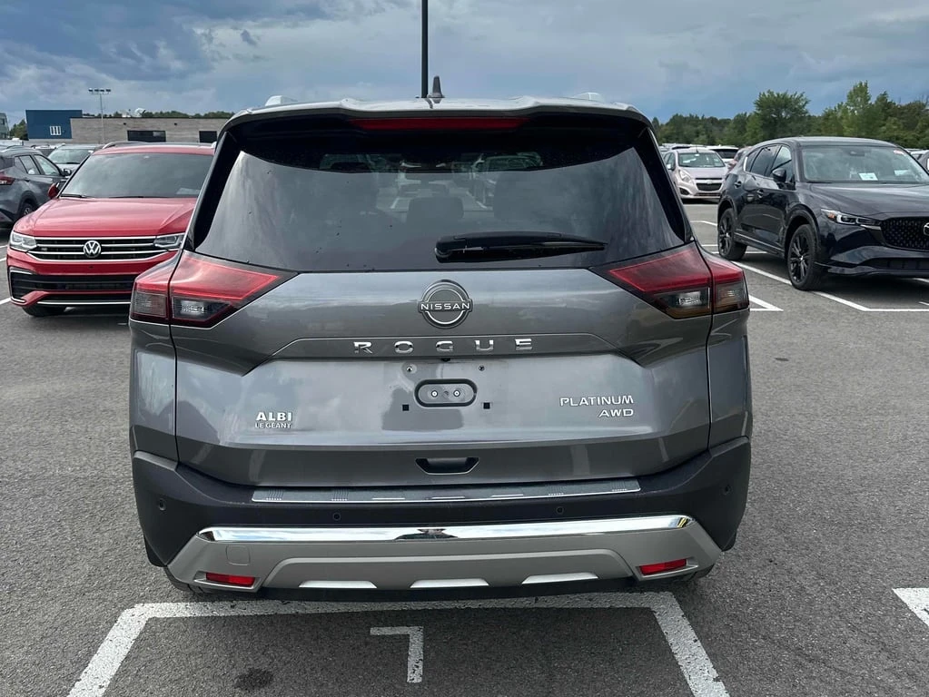 Nissan Rogue * Platinum * CARFAX * БЕЗ ПЪРВОНАЧАЛНА ВНОСКА - изображение 4