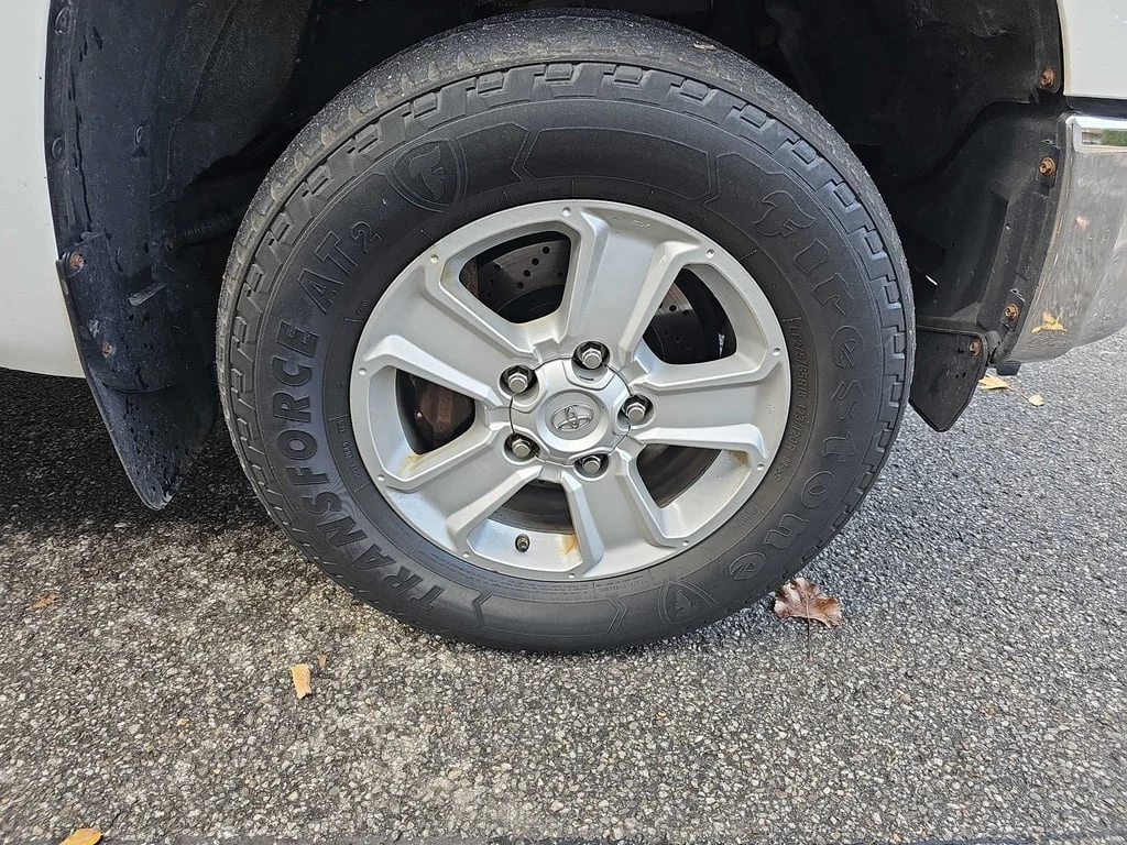 Toyota Tundra * SR5 Plus * CARFAX * БЕЗ ПЪРВОНАЧАЛНА ВНОСКА - изображение 7