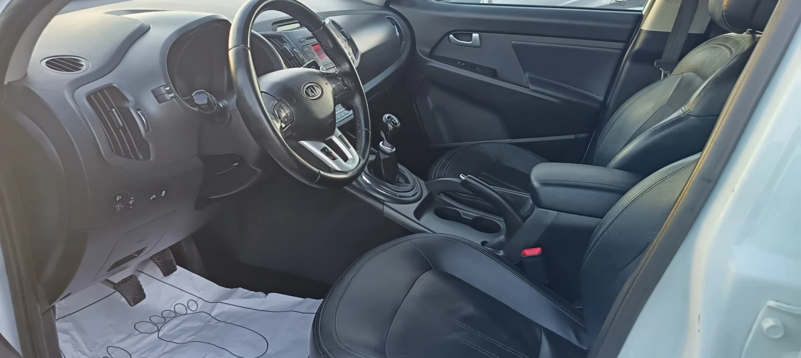 Kia Sportage 1.7 * Кожа * Италия * ТОП  - изображение 8