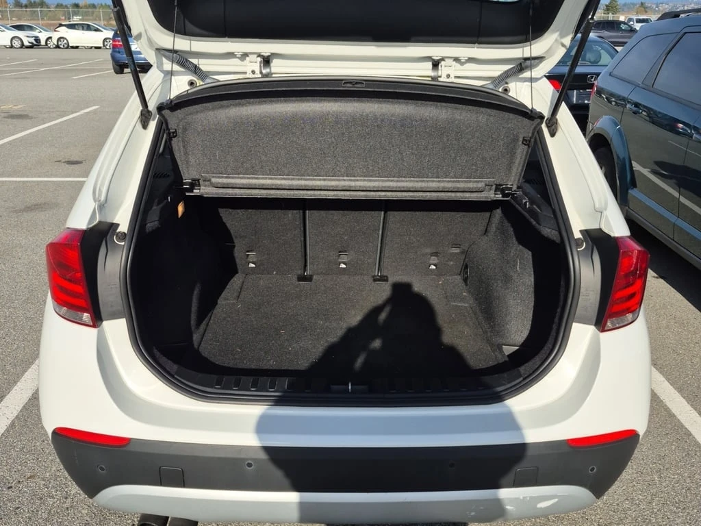 BMW X1 * 28I * CARFAX *    | Mobile.bg   11