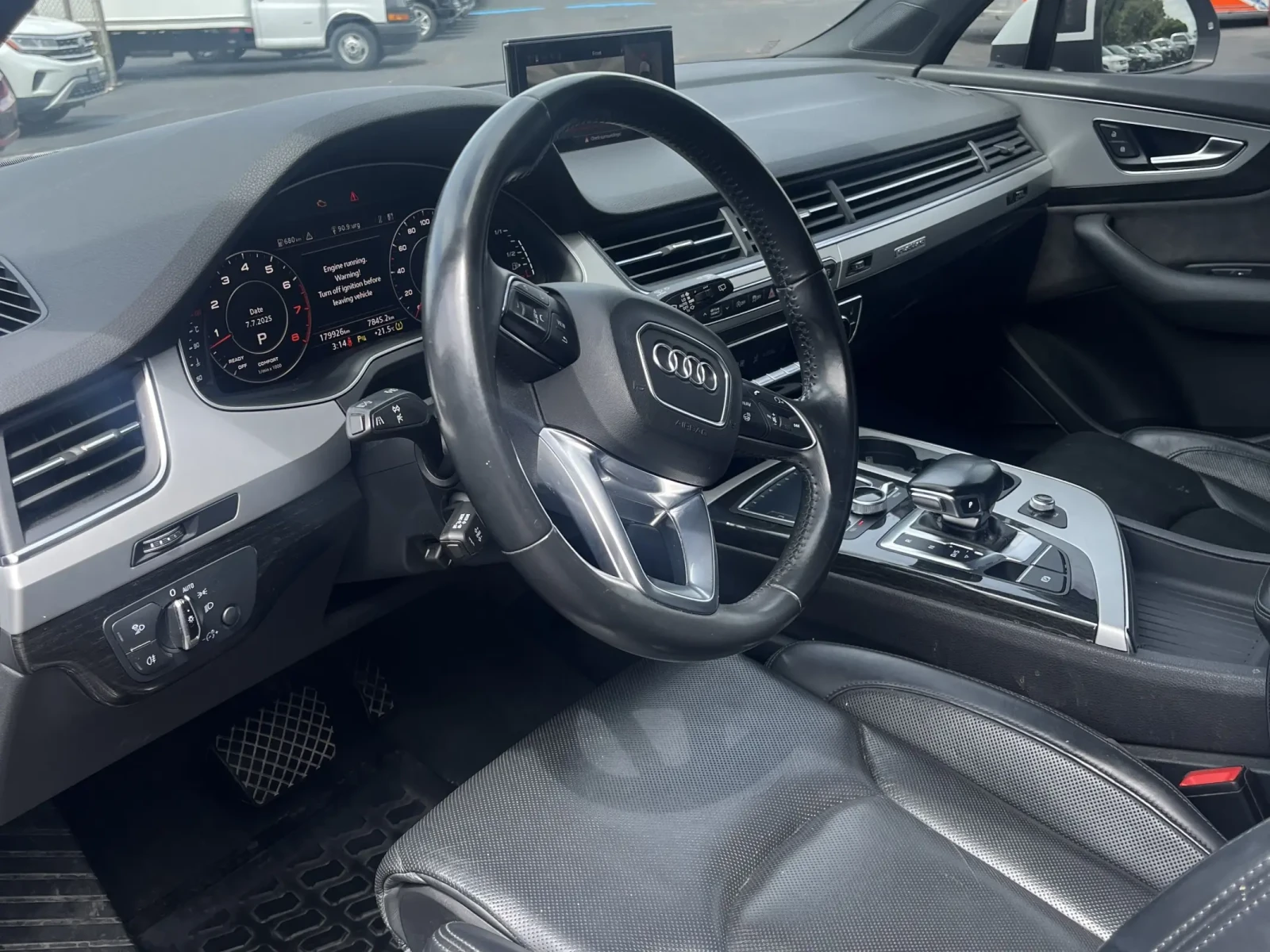 Audi Q7 * TECHNIK* CARFAX * БЕЗ ПЪРВОНАЧАЛНА ВНОСКА - изображение 6