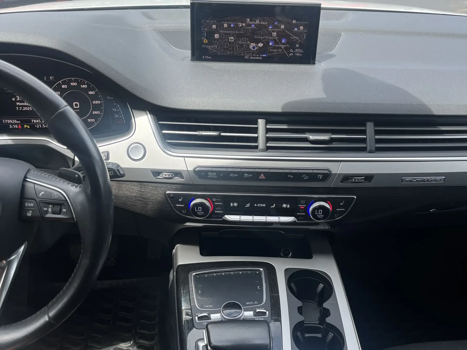 Audi Q7 * TECHNIK* CARFAX * БЕЗ ПЪРВОНАЧАЛНА ВНОСКА - изображение 7