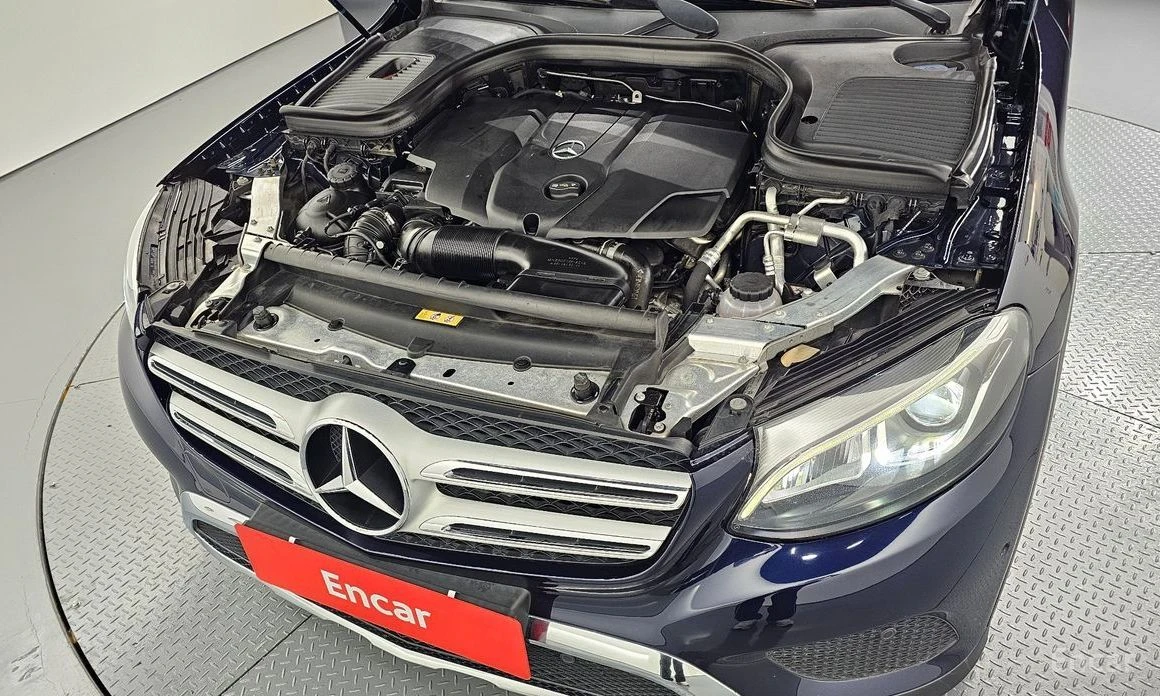 Mercedes-Benz GLC 220  - изображение 6