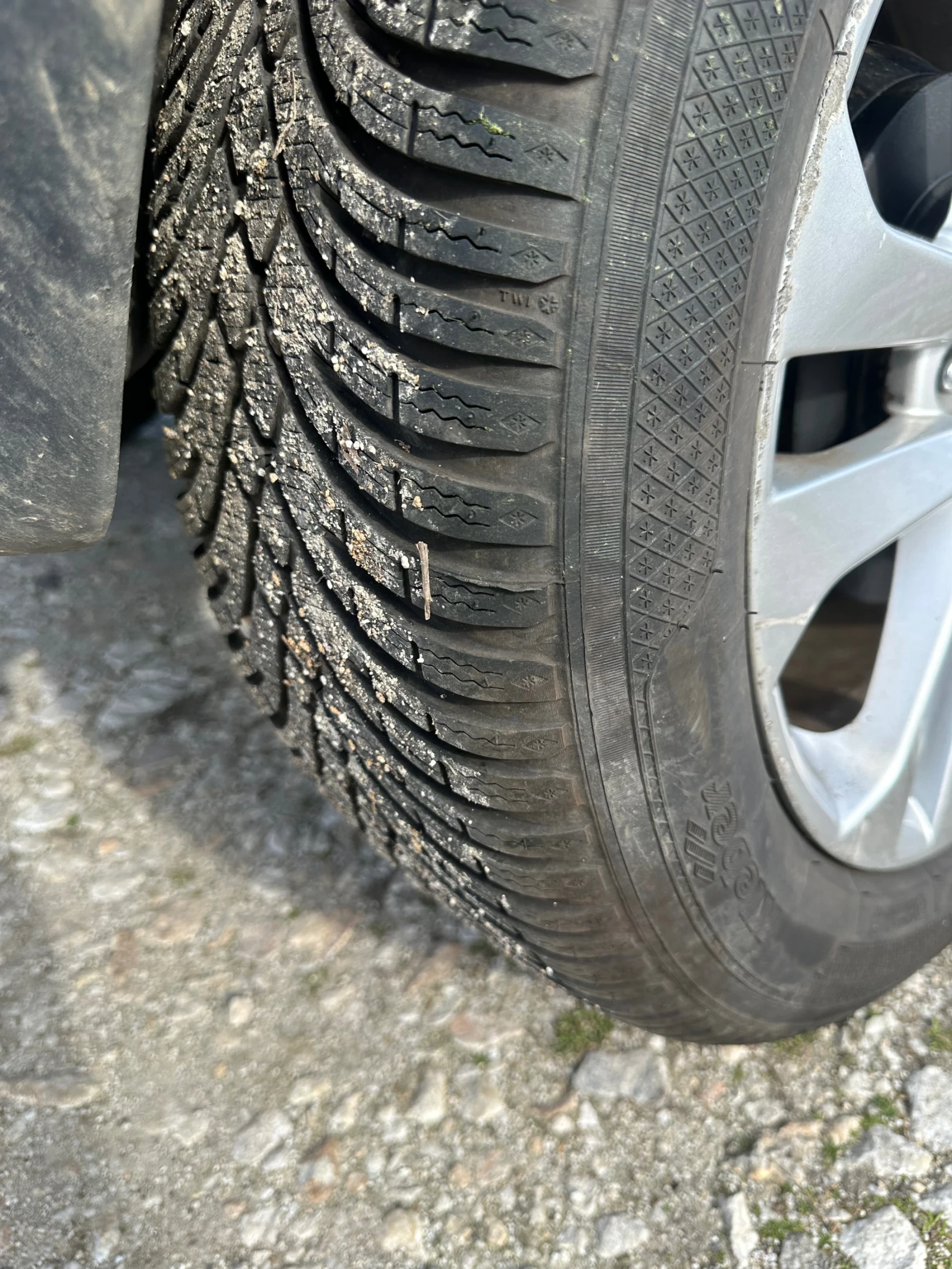 Nissan Juke 1.5/Business/Facelift/Euro6, снимка 11 - Автомобили и джипове - 53709612