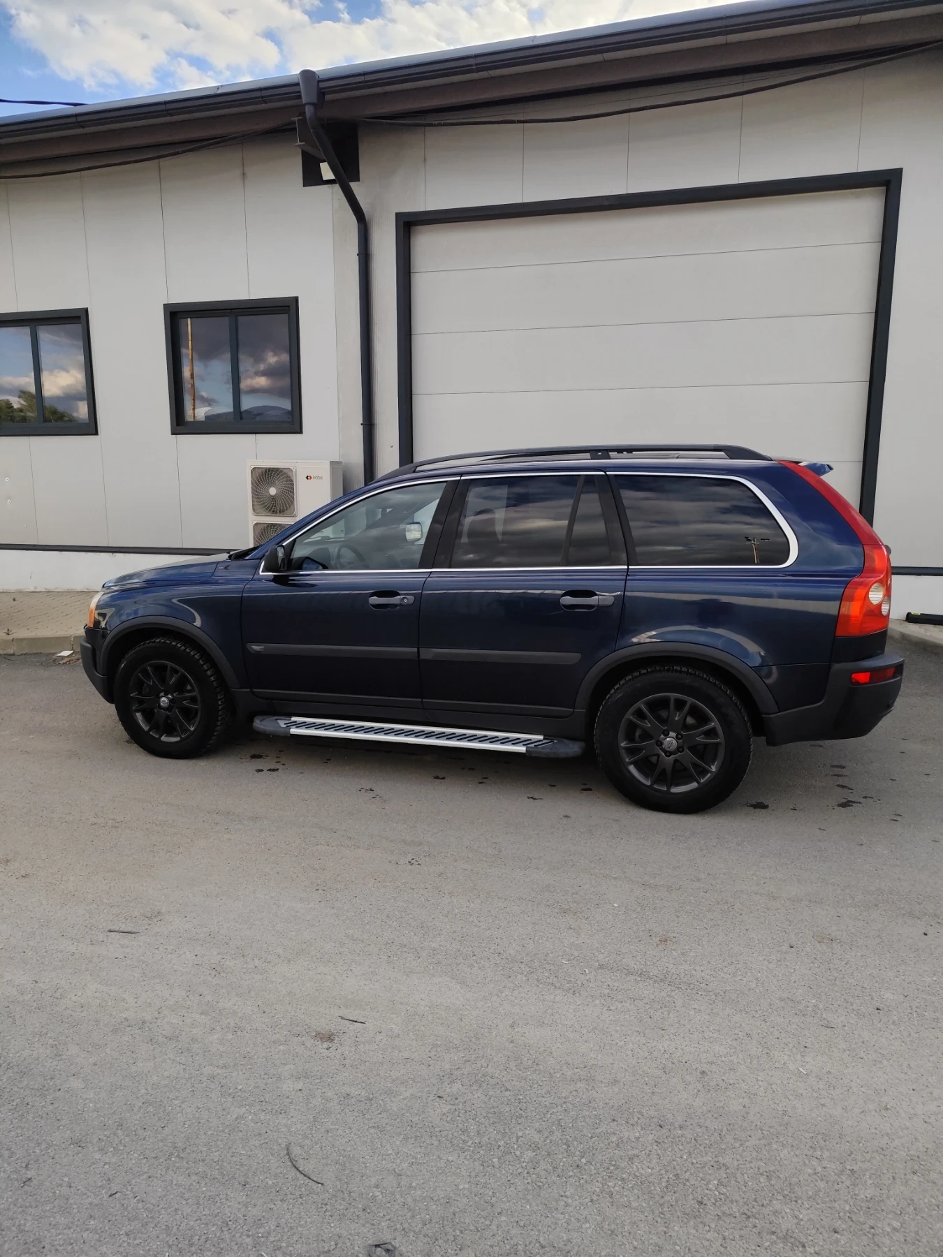 Volvo Xc90 2.5 T, снимка 3 - Автомобили и джипове - 54901359