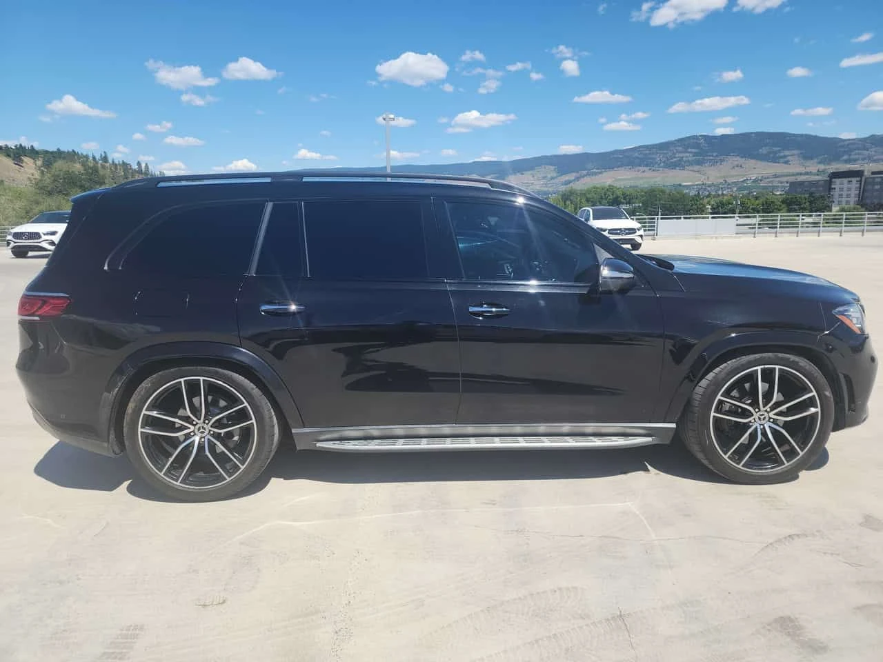Mercedes-Benz GLS * 450 * CARFAX * ЦЕНА ДО БГ, снимка 3 - Автомобили и джипове - 55037007