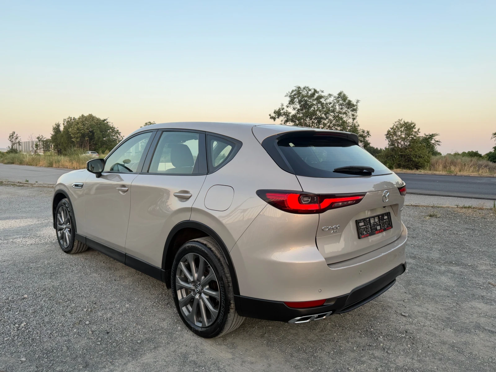 Mazda CX-60 2.5 Plug-in Hybrid / 4X4 / 73 000 км / CarPlay , снимка 7 - Автомобили и джипове - 55093792