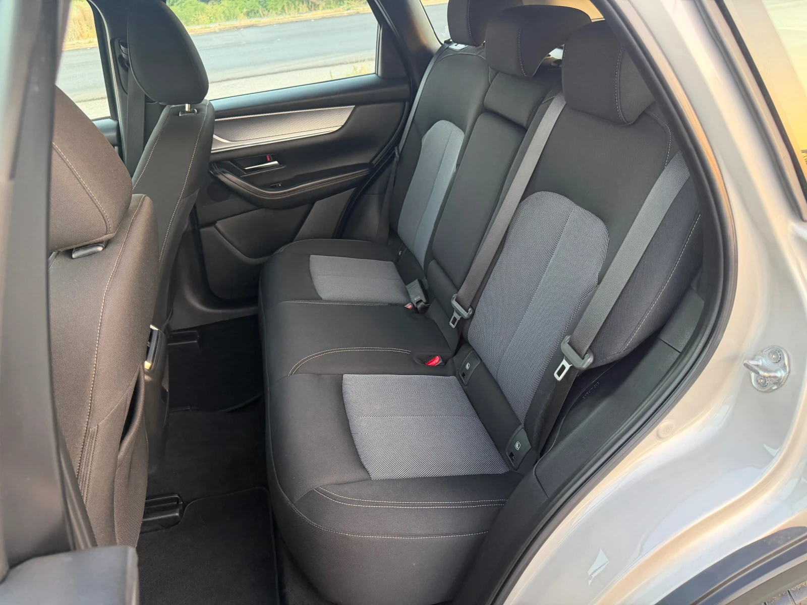 Mazda CX-60 2.5 Plug-in Hybrid / 4X4 / 73 000 км / CarPlay , снимка 12 - Автомобили и джипове - 55093792