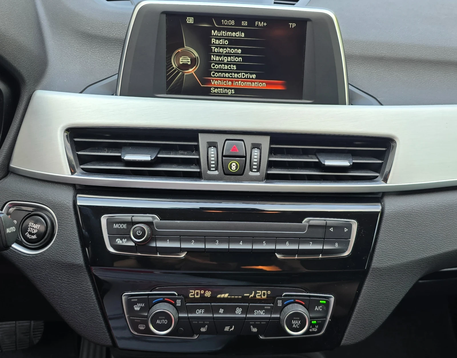 BMW X1 2.0d 150к.с, снимка 10 - Автомобили и джипове - 55322616