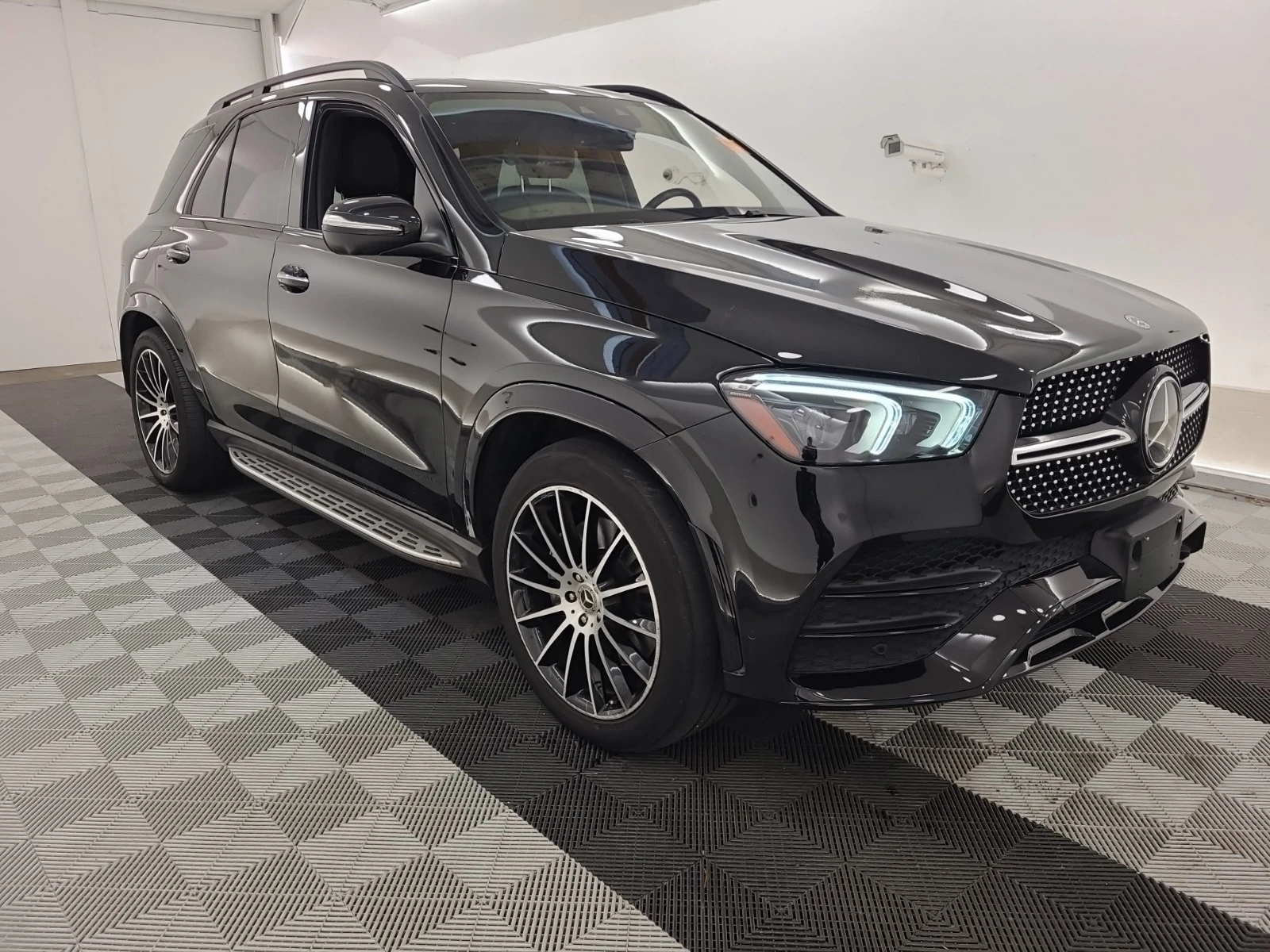 Mercedes-Benz GLE 450 AMG, снимка 2 - Автомобили и джипове - 55720442