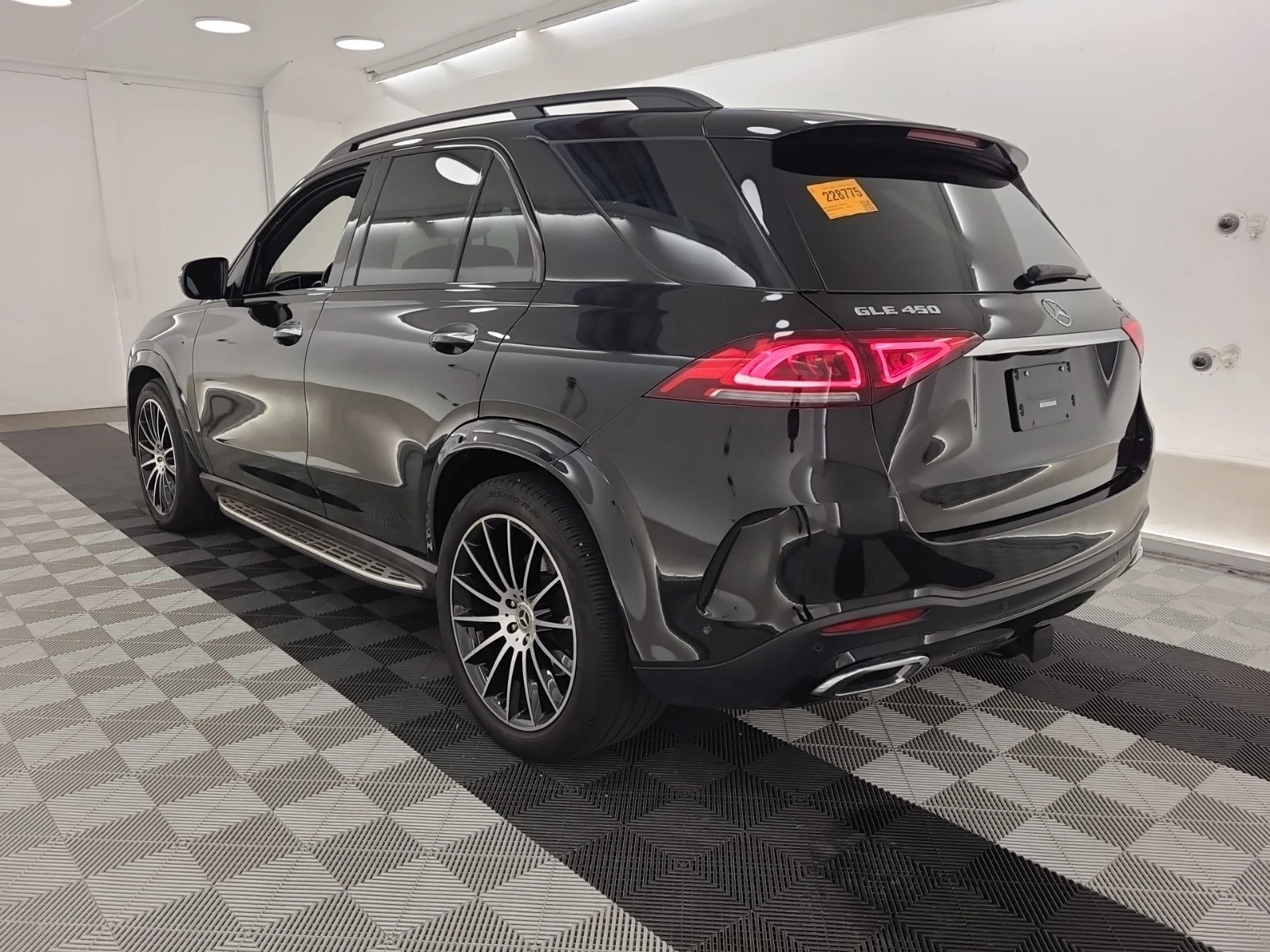 Mercedes-Benz GLE 450 AMG, снимка 4 - Автомобили и джипове - 55720442