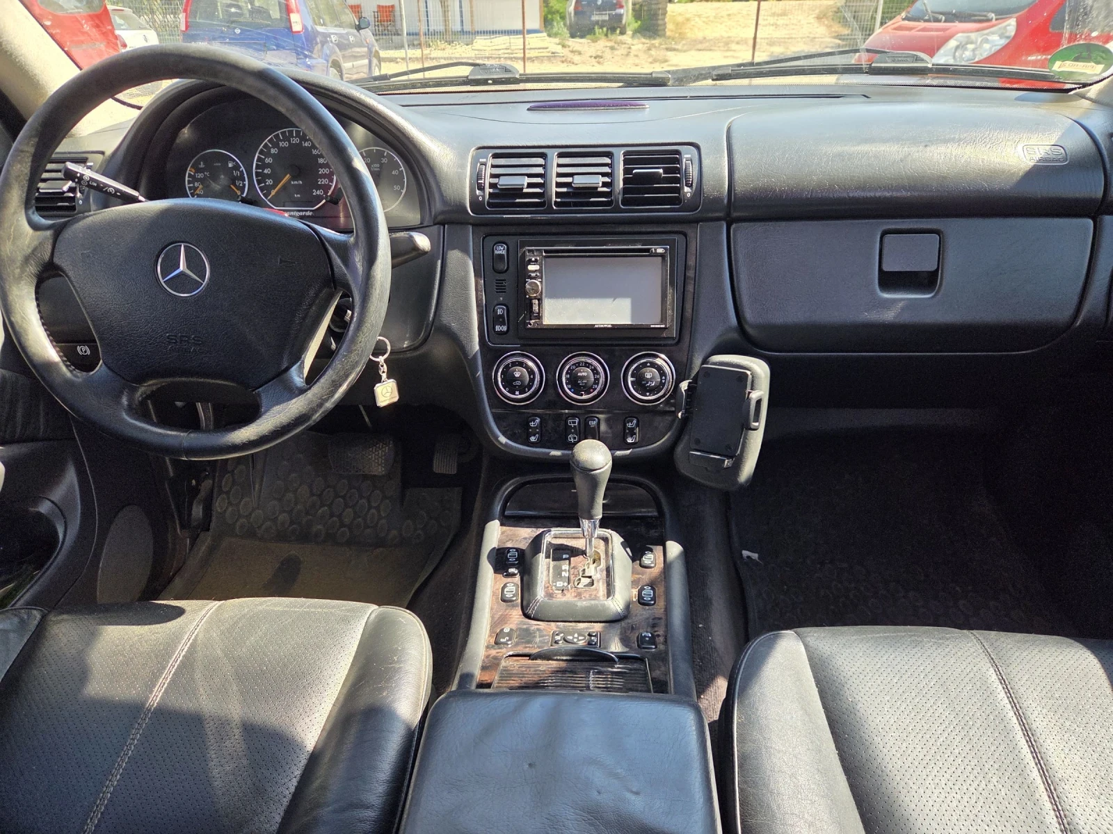 Mercedes-Benz ML 270, снимка 7 - Автомобили и джипове - 55735583