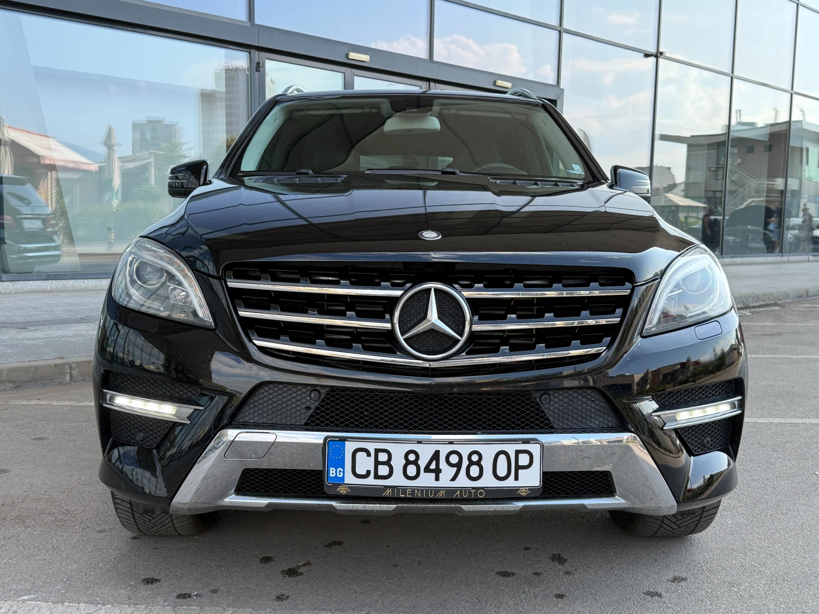 Mercedes-Benz ML 350 CDI 6 МЕСЕЦА ГАРАНЦИЯ/258к.с. AMG Pack/На Пружини, снимка 7 - Автомобили и джипове - 55832955