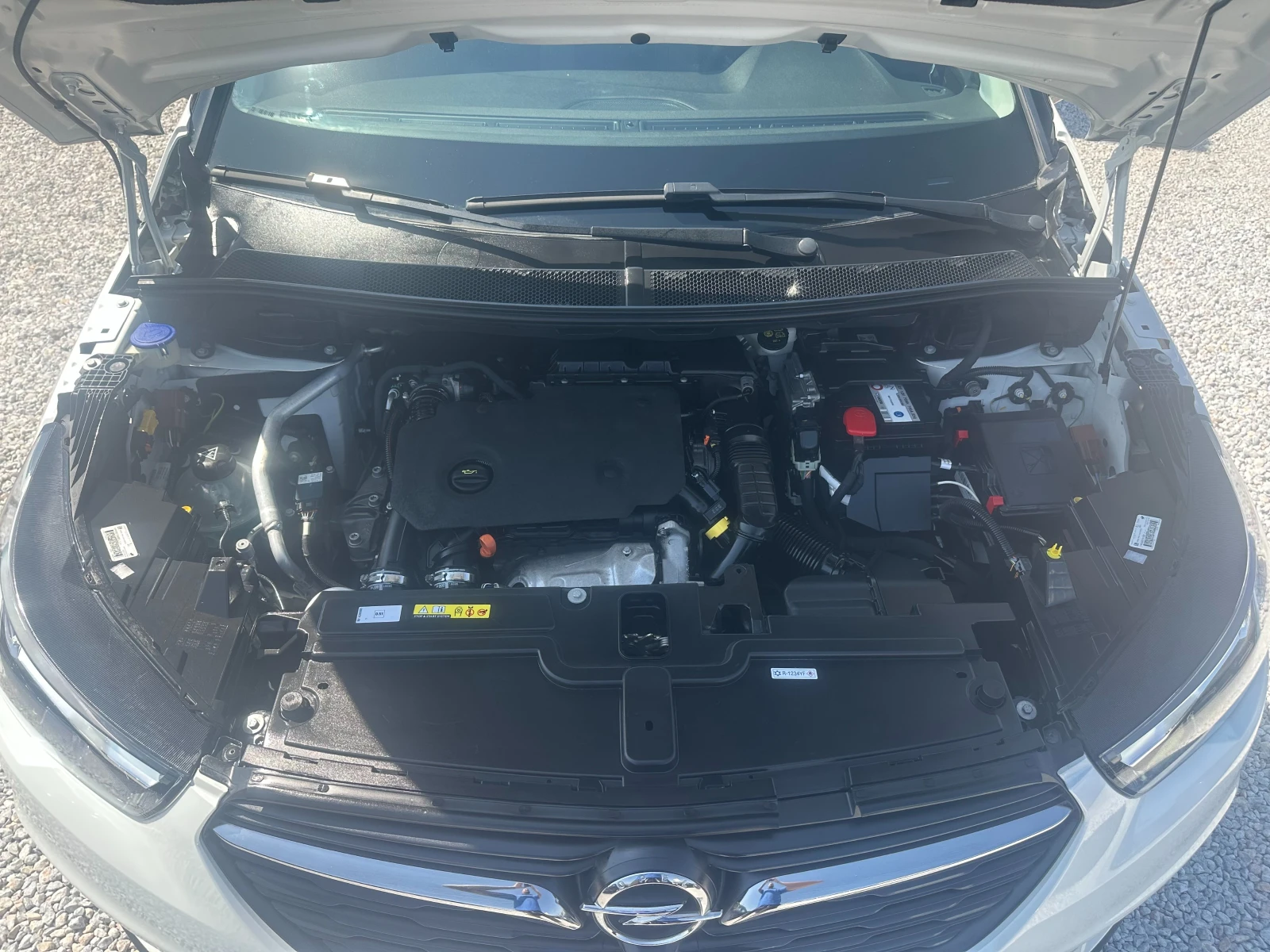 Opel Grandland X 1.5D* Full ЕКСТРИ* 63хил.км* , снимка 17 - Автомобили и джипове - 55922657
