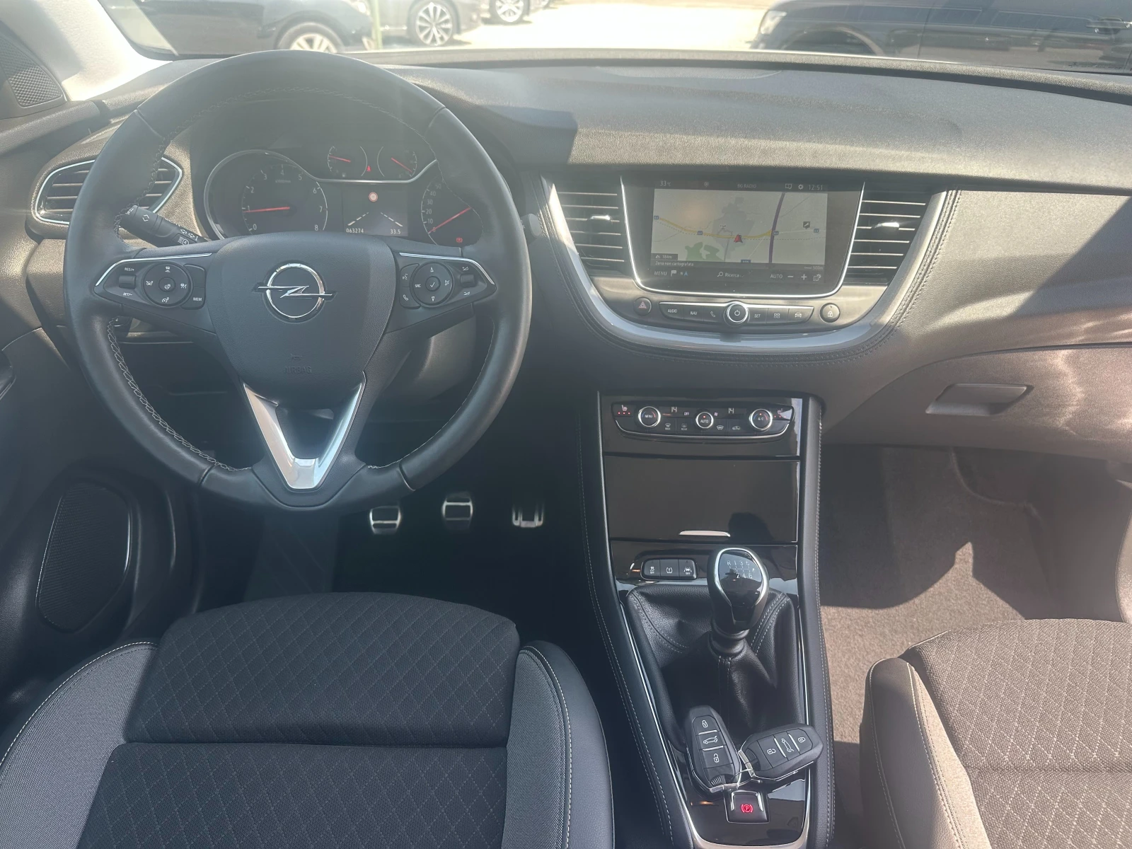 Opel Grandland X 1.5D* Full ЕКСТРИ* 63хил.км* , снимка 10 - Автомобили и джипове - 55922657