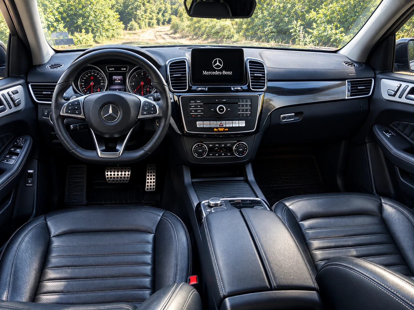 Mercedes-Benz GLE 350, снимка 4 - Автомобили и джипове - 56062062