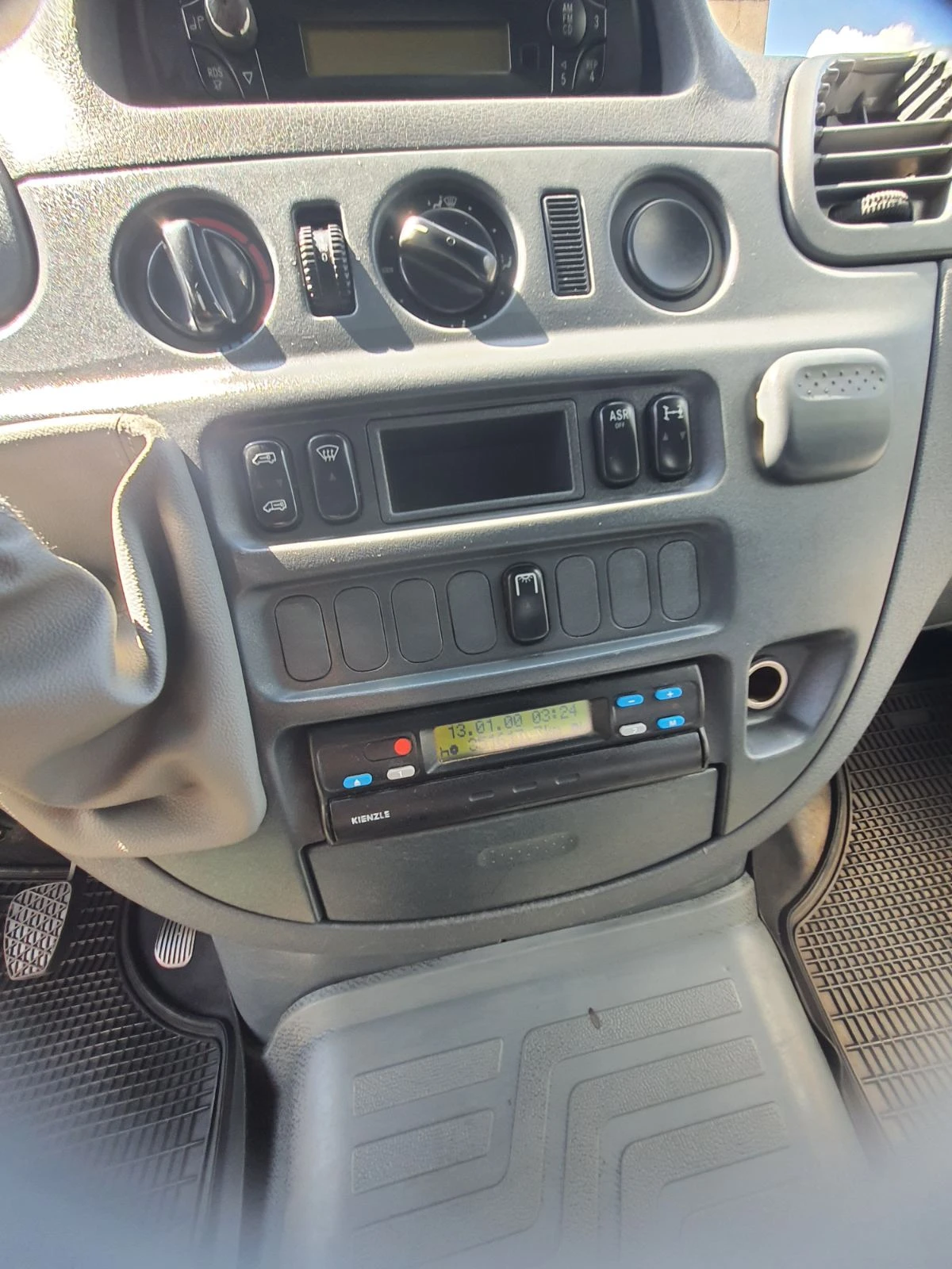 Mercedes-Benz Sprinter 316 M1- категория MAXI, снимка 14 - Бусове и автобуси - 55277287