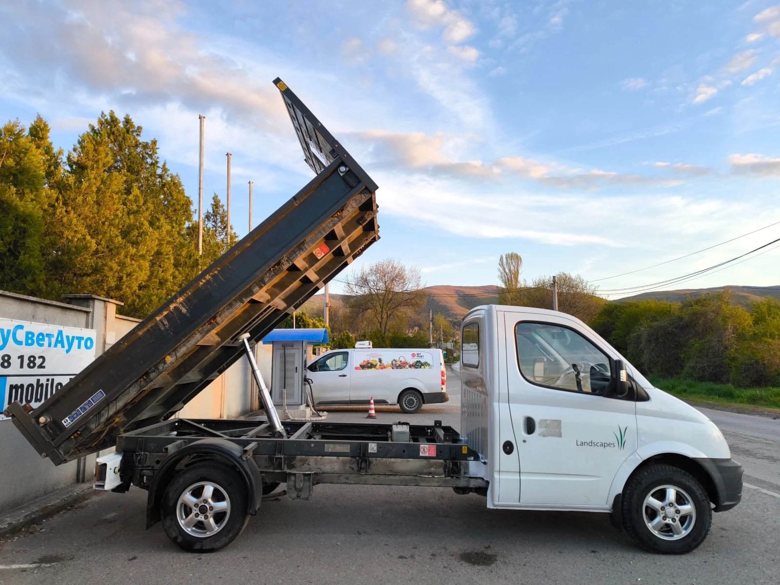 Други Друг LDV Maxus V80 2.5 131кс, Самосвал, 6 ск., 3.5 тона, снимка 3 - Камиони - 54585995