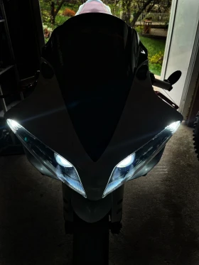 Yamaha YZF-R1, снимка 14