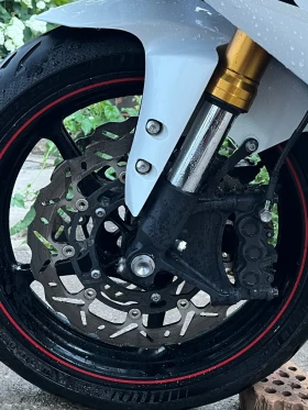 Yamaha YZF-R1, снимка 10