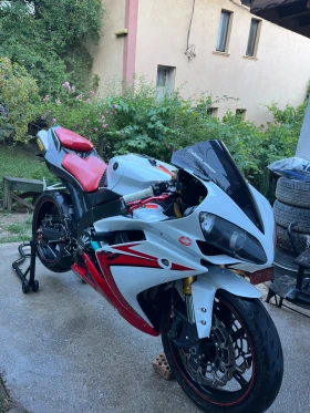 Yamaha YZF-R1, снимка 1