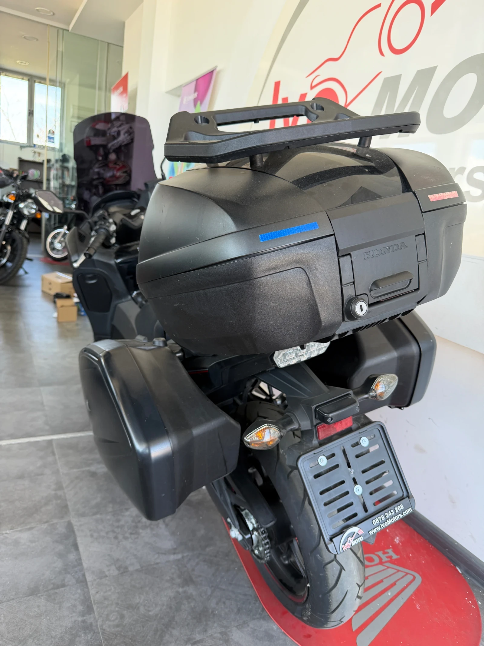Honda Integra 750, снимка 4 - Мотоциклети и мототехника - 54454862