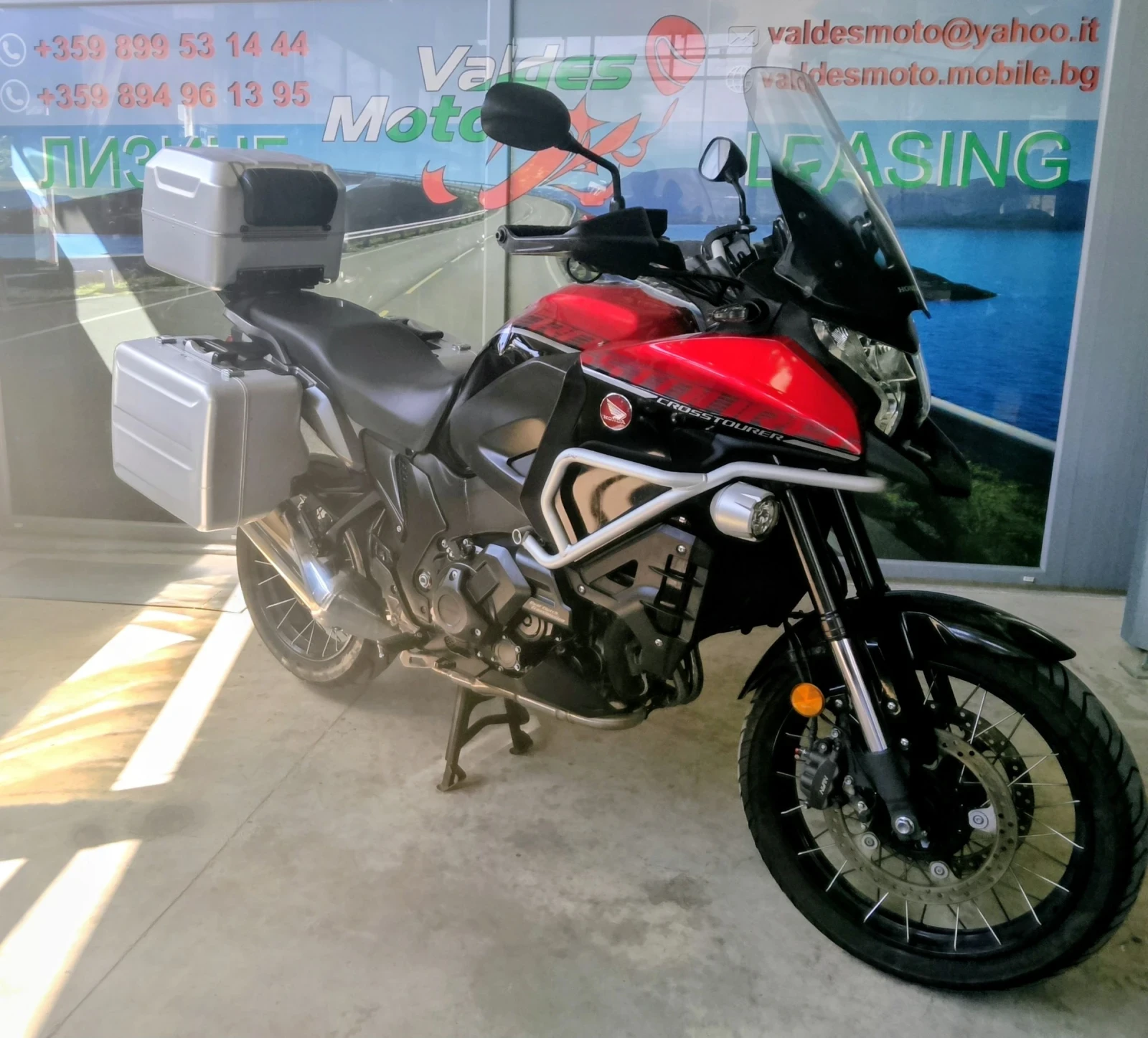 Honda Vfr 1200 ABS TC LED Travel, снимка 2 - Мотоциклети и мототехника - 55347329