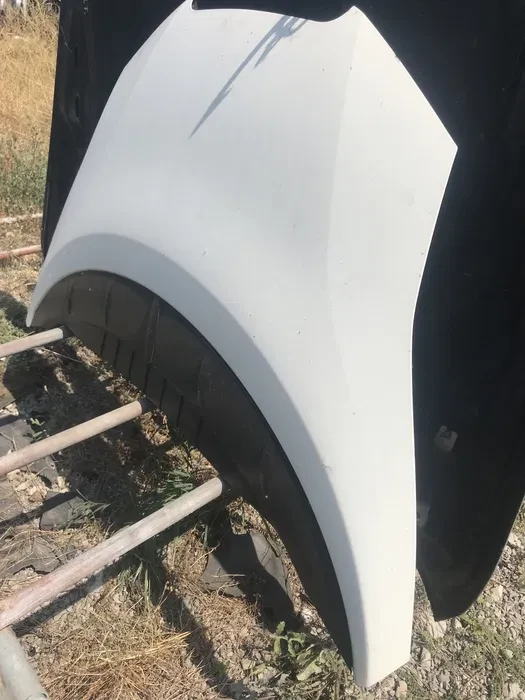 Преден капак за Нисан Лийф Nissan Leaf 2011-2017 година, Оригинален!!!, снимка 2 - Части - 56127942
